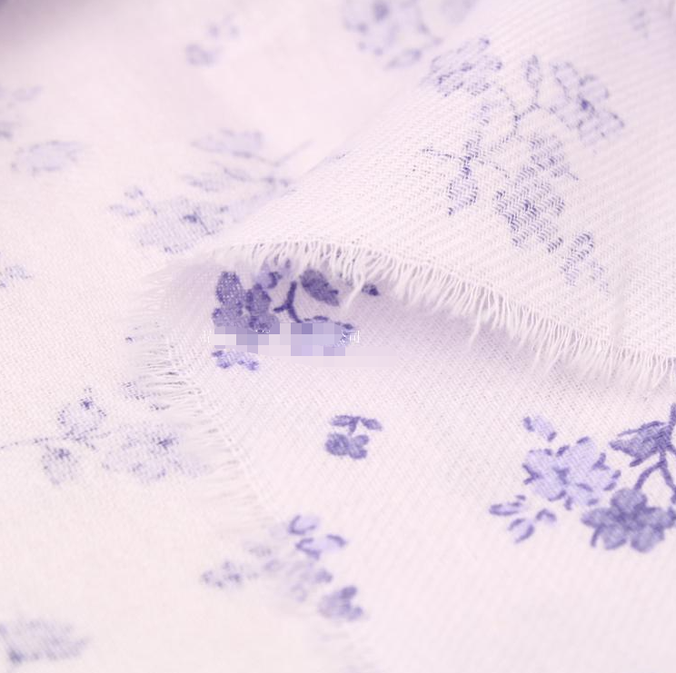 印花哔叽紫色春夏面料卡通服装用布
