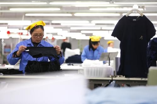 2020年10月我国服装出口额环比下降13.41%