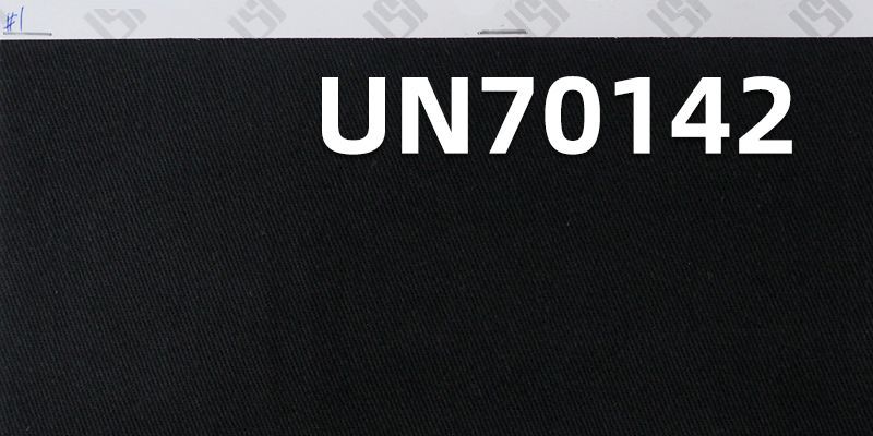 棉弹四片左斜纱卡305g/m2  57/58" UN70142