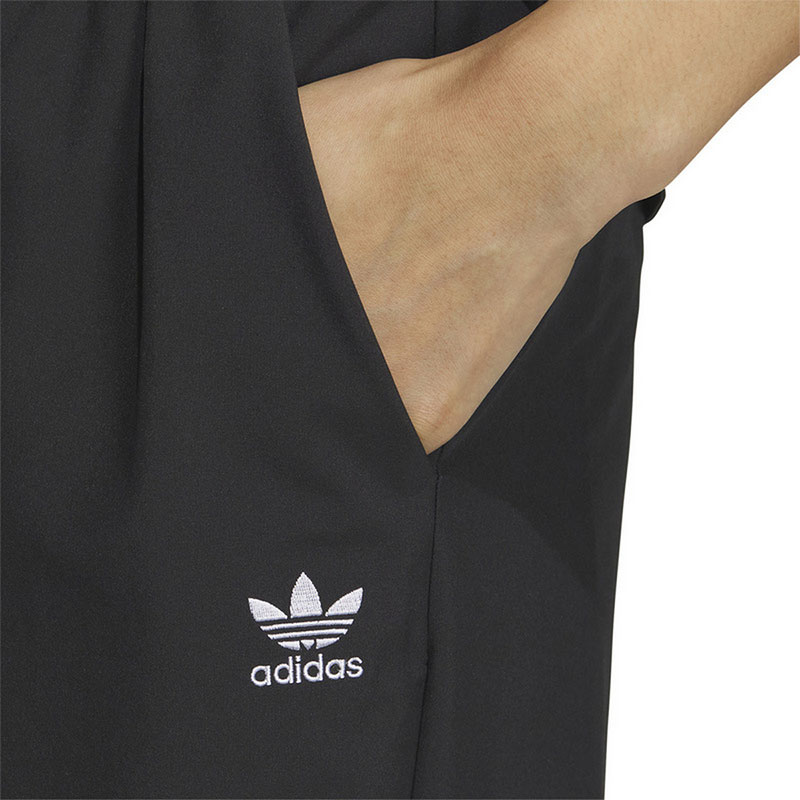 adidas三叶草女士舒适运动休闲梭织长裤：让运动变得轻松自如