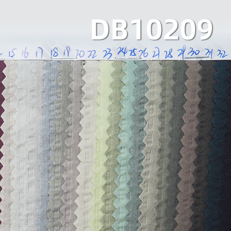 涤纶T800弹力格|175g/m2格子肌理感染色布|抗静电|风衣 棉服 马甲面料 涤纶T800弹力格|175g/m2格子肌理感染色布|抗静电|风衣 棉服 马甲面料