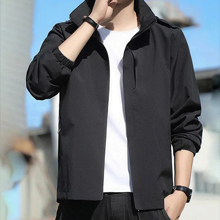 防水高弹，魅力无限：打造户外休闲男友风