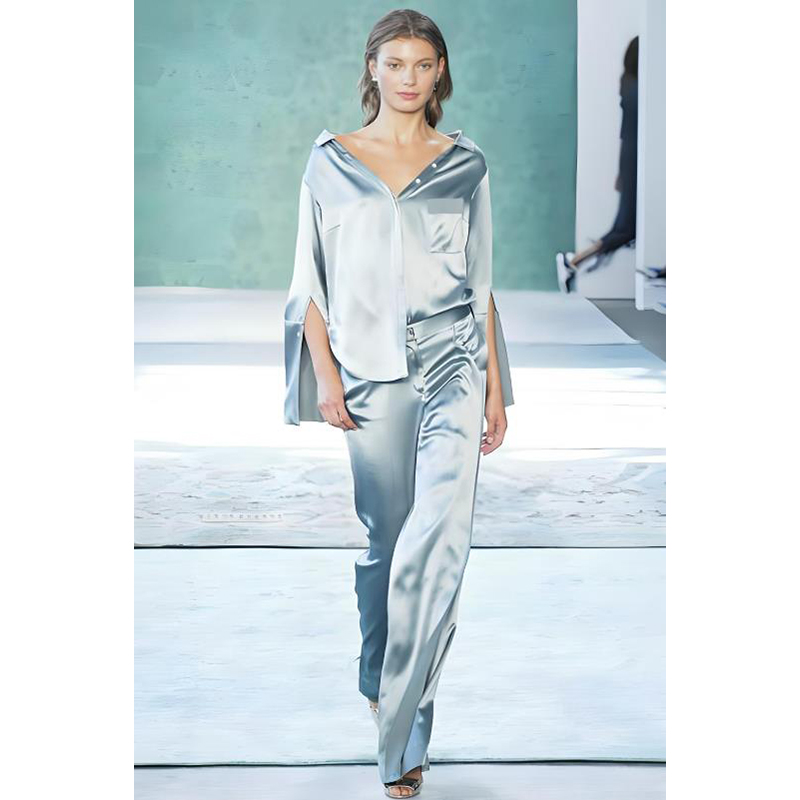 2026春夏时尚：“睡衣外穿”竟成为流行趋势？