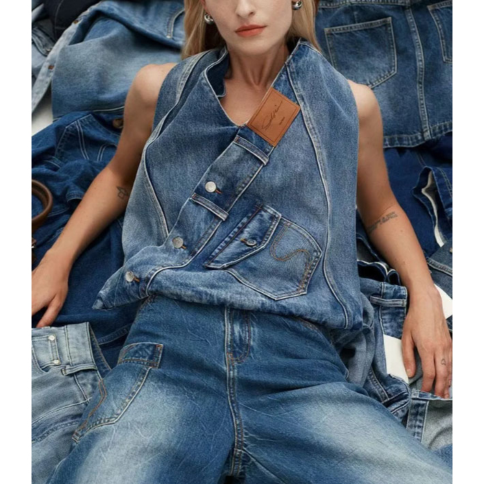 不可错过的 Denim on Denim 高阶搭配技巧